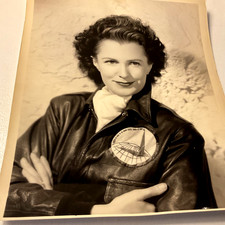 Geraldine Fitzgerald 1940’s Celebrities Vintage Photo Glossy 8x10  picture