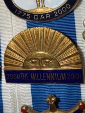 Daughters if the American Revolution DAR pin insignia Millinneum 2000 picture