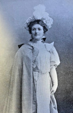 1898 Vintage Magazine Illustration Actress Lorraine Dreux picture