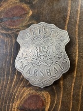 Vintage Deputy US Marshal PInback Scrolled Badge picture