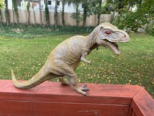 VTG unbranded T-Rex Tyrannosaurus Dinosaur  11”x19” hard rubber figure picture