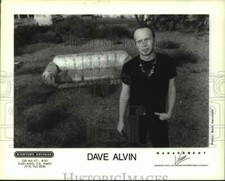 1991 Press Photo Dave Alvin, musician - lrp12602 picture