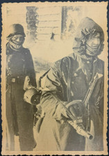 WWII German Soldiers Winter Eastern Front MG34 Machine Gun Vintage Photo Photo picture