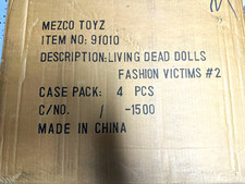Mezco Living Dead Dolls Fashion Victims series 2 case of 4 figures picture