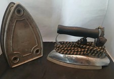 Vintage American Beauty #6 1/2B Iron with Trivet Patented 1908  picture