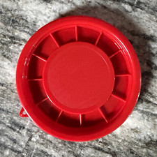 Pack of 20 Red Plastic Mini Bucket Lids picture