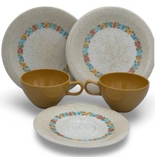 Vintage Oneida Premier Montina Melmac Melamine 2 Plates 2 Cups Saucer MCM picture