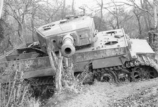 WW2 WWII Photo German Tiger I Tank Abandoned  World War Two Pzkpfw. VI  / 4249 picture