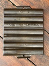 Griswold Cast Iron HTF #24 Gem Pan picture