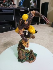Custom MadX Wolverine 1/4 Statue picture
