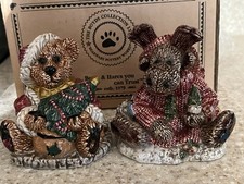 VTG 1997 Boyd’s Bears Pottery GRENVILLE & MANHEIM Christmas Salt & Pepper  NIB picture