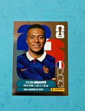 FRA 20 - PANINI FIFA CUP 2026 - Kylian MBAPPé - EXTRA STICKER Version SILVER picture