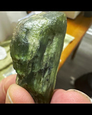 Gem quality Williamsite Multiple Pieces Uncut/Unpolished 20 grams plus picture