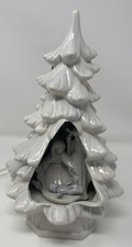 VTG White Ceramic Lighted Nativity Manger Christmas Tree 12” Holland Mold EUC picture