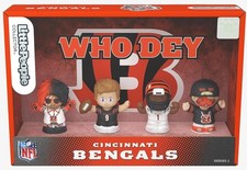 Fisher Price Little People Collector Cincinnati Bengals 4 Figure Set  Joe Burrow picture