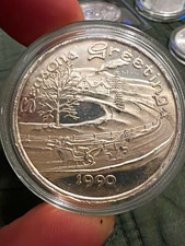 1990 Season's Greetings Christmas 1 Troy Oz .999 Fine Silver Round picture