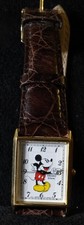 Vintage Men's Seiko Mickey Mouse Watch V701 5E19 SFWN58 - AMAZING CONDITION RUNS picture
