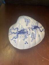 maitland smith blue and white Chinese porcelain koi fish clamshell box  picture