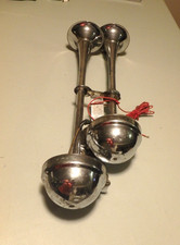 VINTAGE SPARTON TORNADO MODEL # 250 6 Volt LONG DUAL TRUNPETS 19” & 22”  SOLD AS picture