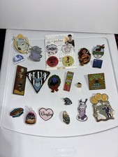 Harry Poster Pin Collection Hogwarts Weasley Metal Over 20  picture