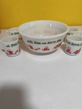 Vtg Hazel Atlas Tom & Jerry Milk Glass Punch Bowl Set 4 Mugs Cups Egg Nog Xmas picture
