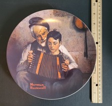 Knowles Norman Rockwell Collector Plate “The Music Maker” Limited Edition... picture