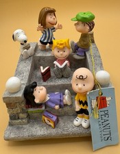 PEANUTS Westland Giftware Musical Figurine SNOOPY LUCY LINUS CHARLIE PATTY picture