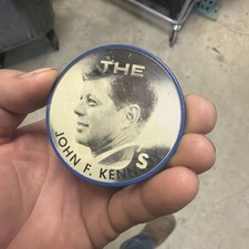 Vintage 1960 JFK Lenticular Flip Button “Man for the 60’s” Kennedy Pin  picture