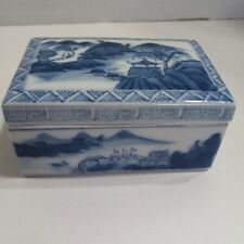 Vintage Chinoiserie White And Blue Lidded Porcelain Trinket Box/ Tea Caddy picture