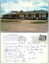 Wandlyn Motor Inn Postcard picture