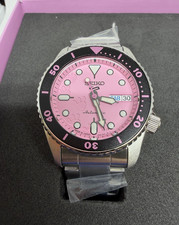 Seiko 5 Pink Panther Limited Edition Automatic Pink Dial Bracelet Day/Date picture