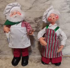 2 Vntg 2005 ANNALEE Christmas Dolls - SANTA & MRS. CLAUS Gingerbread Bakers picture
