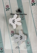 Genuine Disney Parks Mickey White Glove Bag Clip & Magnet Set picture
