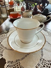 Set of 4 Noritake Heritage Fine China Cups & Saucers 2982 White Gold New in Box picture