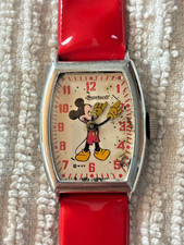 Vintage Ingersoll Disney Mickey Mouse Watch – Model 8842 – Works picture