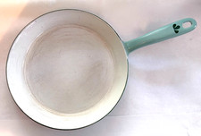 Vintage DRU Holland #24 Green Tulip Enamel Cast Iron Frying Pan Skillet picture