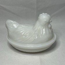 Vintage White Milk Glass Small Hen On Nest Dish Lidded Chicken Easter Farmhouse picture