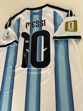 🔥⚽️ Lionel Messi, Hand Signed 2026 Argentina Home Jersey Beckett COA ⚽️🔥 picture