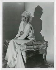 Undated Publicity  Photo Studio Style Image of Hollywood Legend Jean Harlow picture