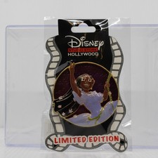 C5 Disney D23 Exclusive DSSH LE Pin Cursive Cuties Encanto Isabella picture