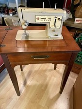 Vintage Singer Sewing Machine Stylist Zig-Zag Model 457 w/ Table MADE IN UK picture