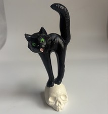 Vtg 1976 Byron Molds Ceramic Black Cat on Skull Figurine Halloween Decor Spooky picture