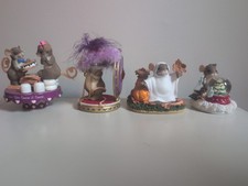 Lot of 4 Charming Tails Mint Condition picture