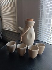 Hemoton Ceramic Sake Pot and Serving Cups Japanese Wine Set Multi-functional picture