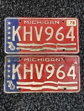 Vintage 1976 Michigan Bicentennial License Plate Pair  KHV964 Matching Set picture