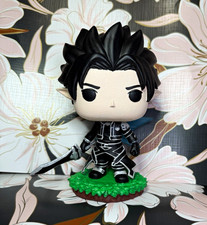 Custom kirito from Alfheim Online hand painted an will come with a custom box picture