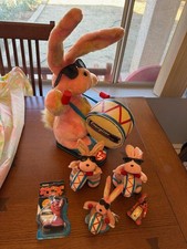 6 piece Energizer Bunny collection 18