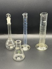Vintage Pyrex, Kimax Lab Glass Chemistry Lot Flasks And Cylinder 4 Pieces picture