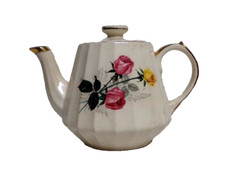 VINTAGE SADLER FLUTED TEAPOT CERAMIC PINK YELLOW ROSES GOLD TRIM, ENGLAND picture