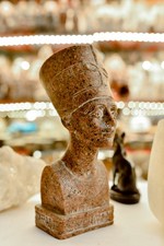 Unique Royal Statue of Ancient Egyptian Queen Nefertiti Red Granite Stone picture